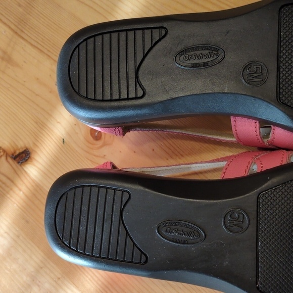 Experience Ultimate Comfort with Dr Scholls Advanced Comfort Series Sandals - Picture 14 of 14